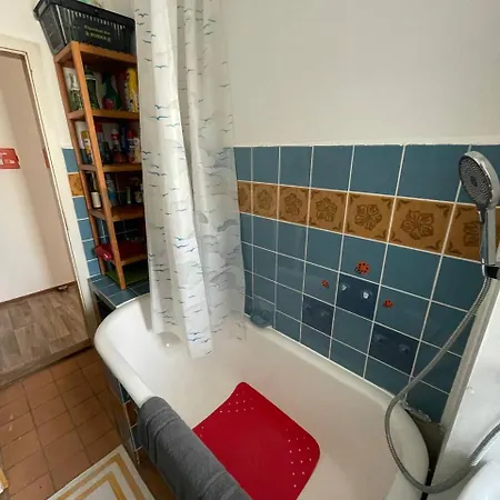 Apartament A-b-h Guenstig, Ruhig, Hund & Co, Wifi, Kueche, Wm *