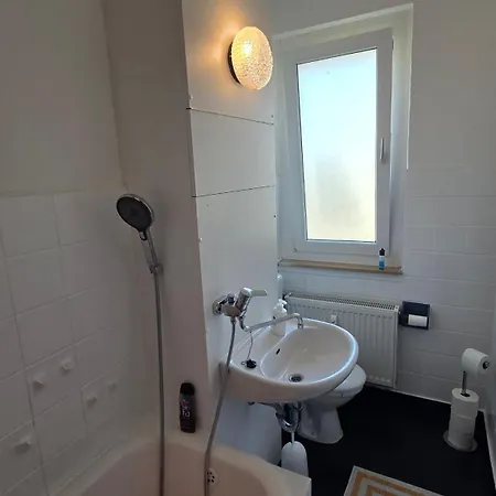 Apartment A-b-h Guenstig, Ruhig, Hund & Co, Wifi, Kueche, Wm *