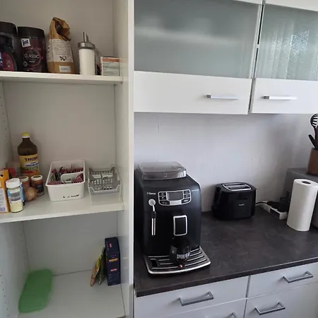 Apartment A-b-h Guenstig, Ruhig, Hund & Co, Wifi, Kueche, Wm