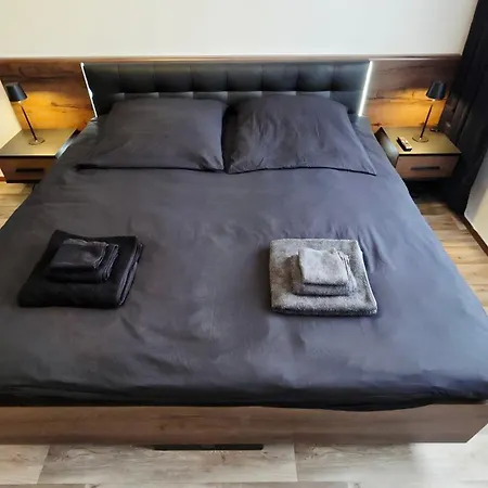 Apartment A-b-h Guenstig, Ruhig, Hund & Co, Wifi, Kueche, Wm *